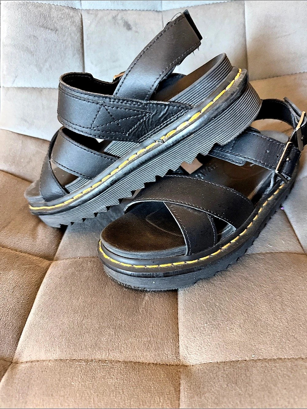 Dr. Martens Voss II Leather Strap Sandals Black